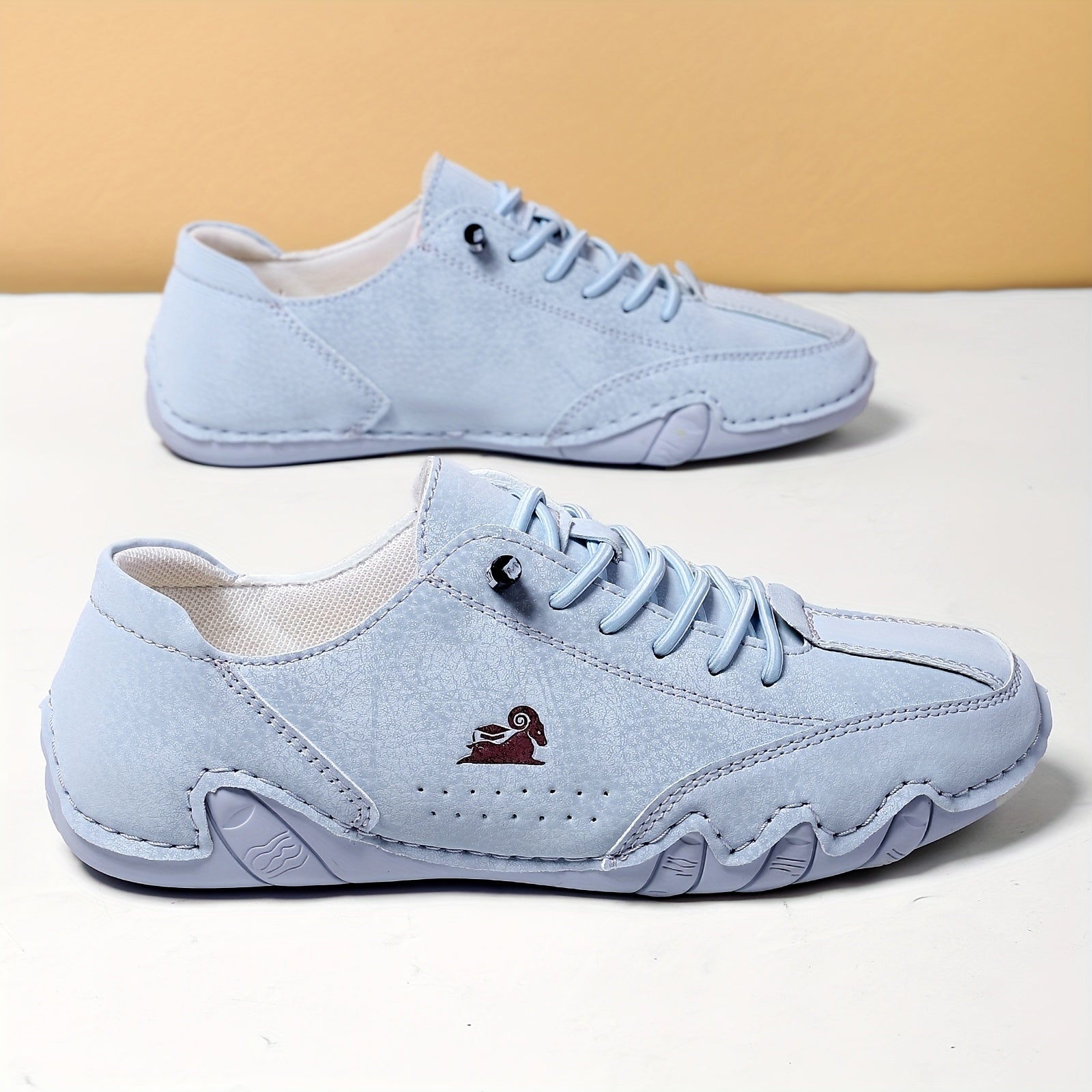 Milo | Women's Lightweight Comfort Sneakers for Walking
